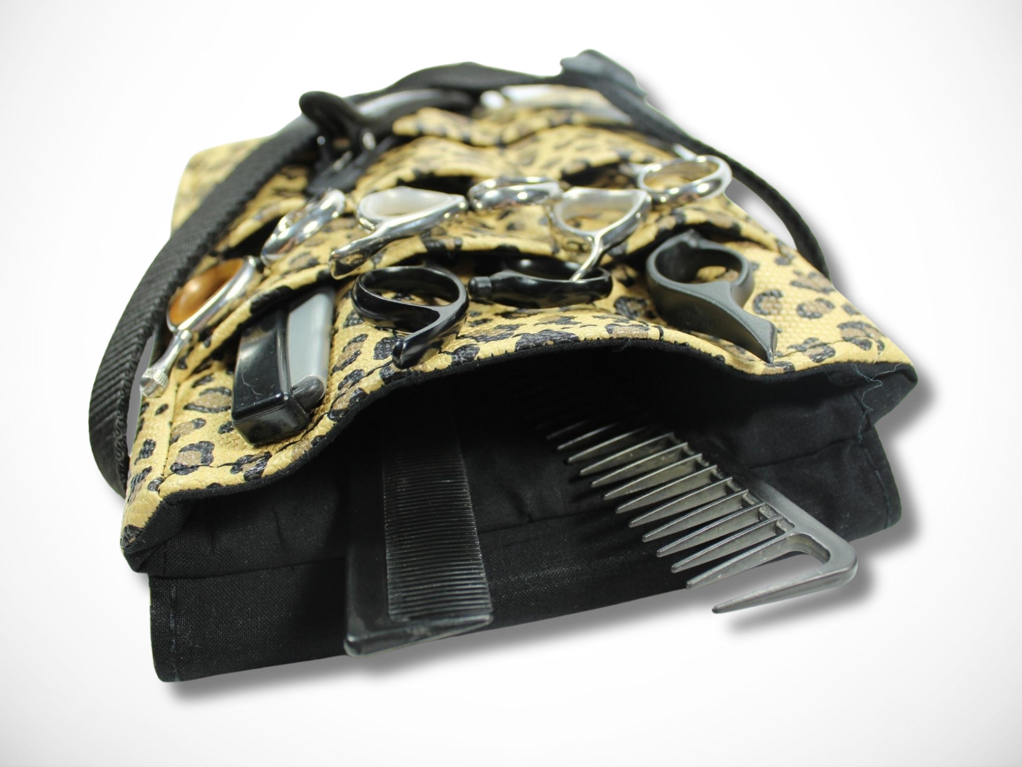 Kunstleder Friseurtasche im Leopard design für Friseurin im Friseursalon Friseurwerkzeug Scherentasche