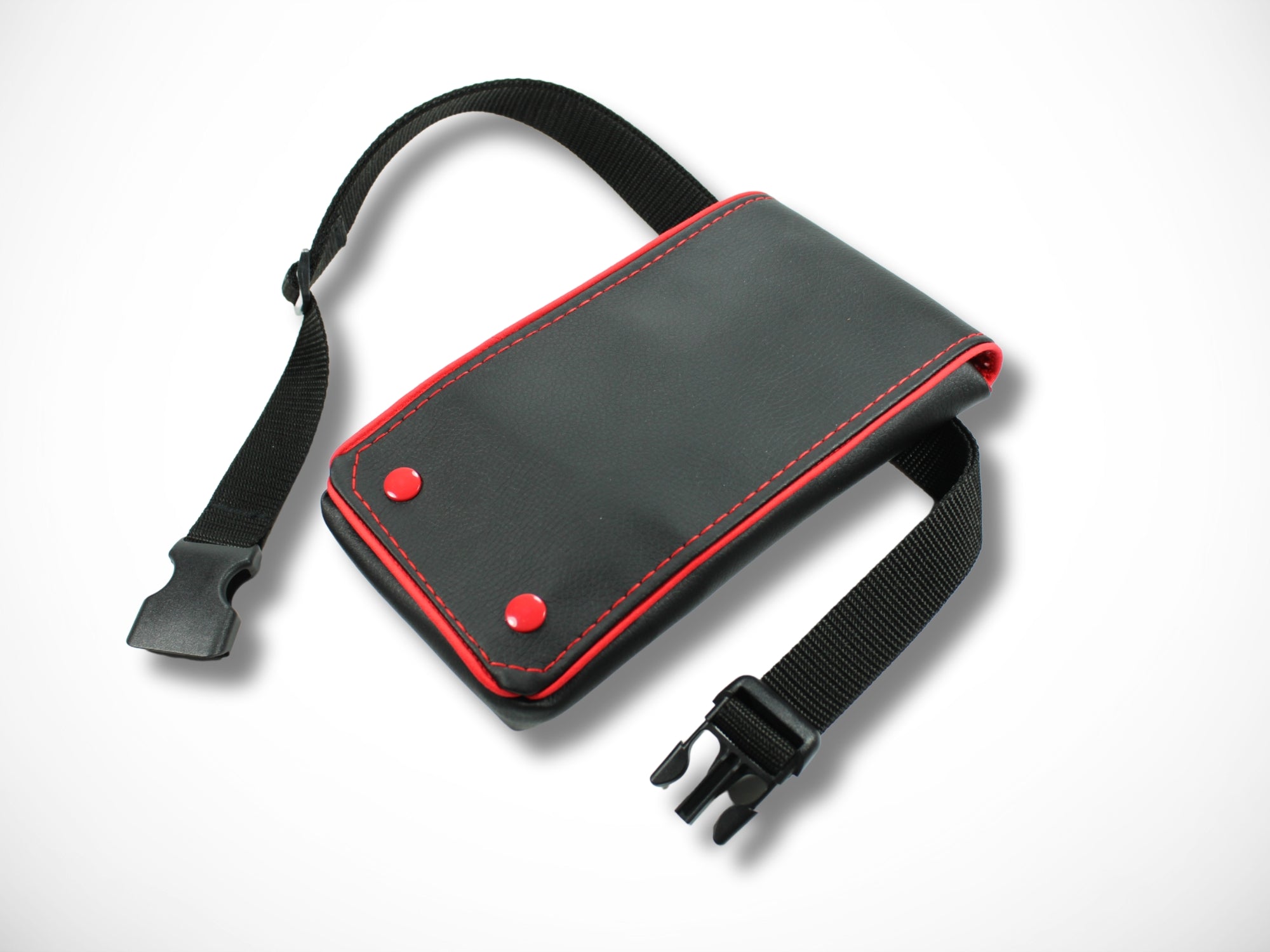 Kleine Scherentasche aus schwarzem Kunstleder mit roter Paspel und rotem Innenstoff für Friseurin Friseurwerkzeug Friseurscheren