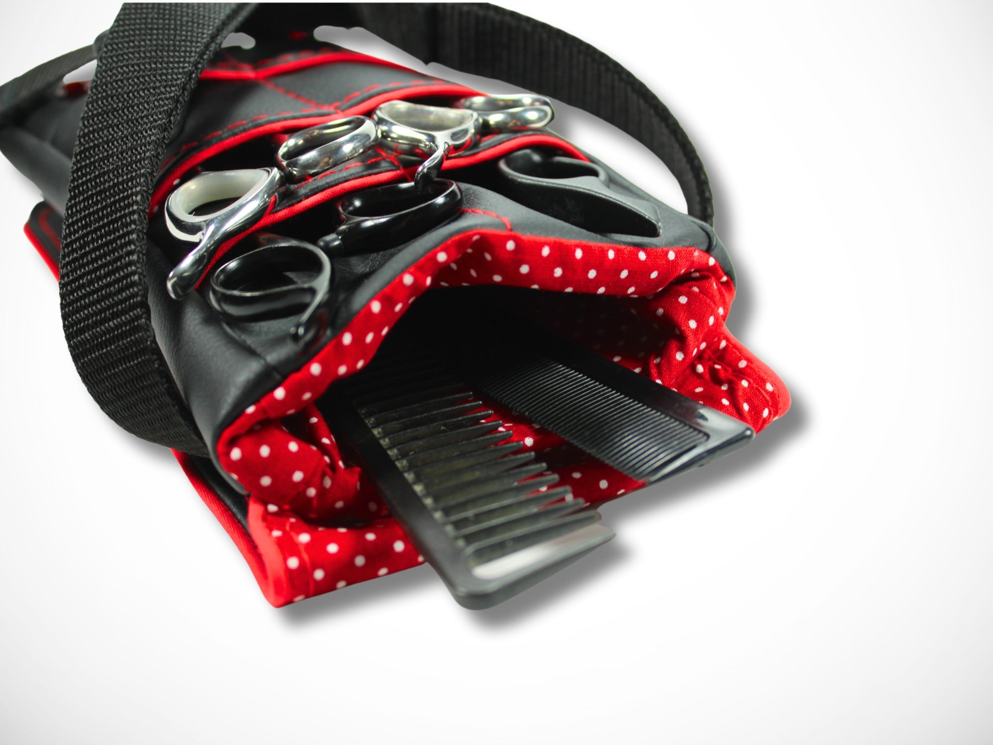 Kleine Scherentasche aus schwarzem Kunstleder mit roter Paspel und rotem Innenstoff für Friseurin Friseurwerkzeug Friseurscheren