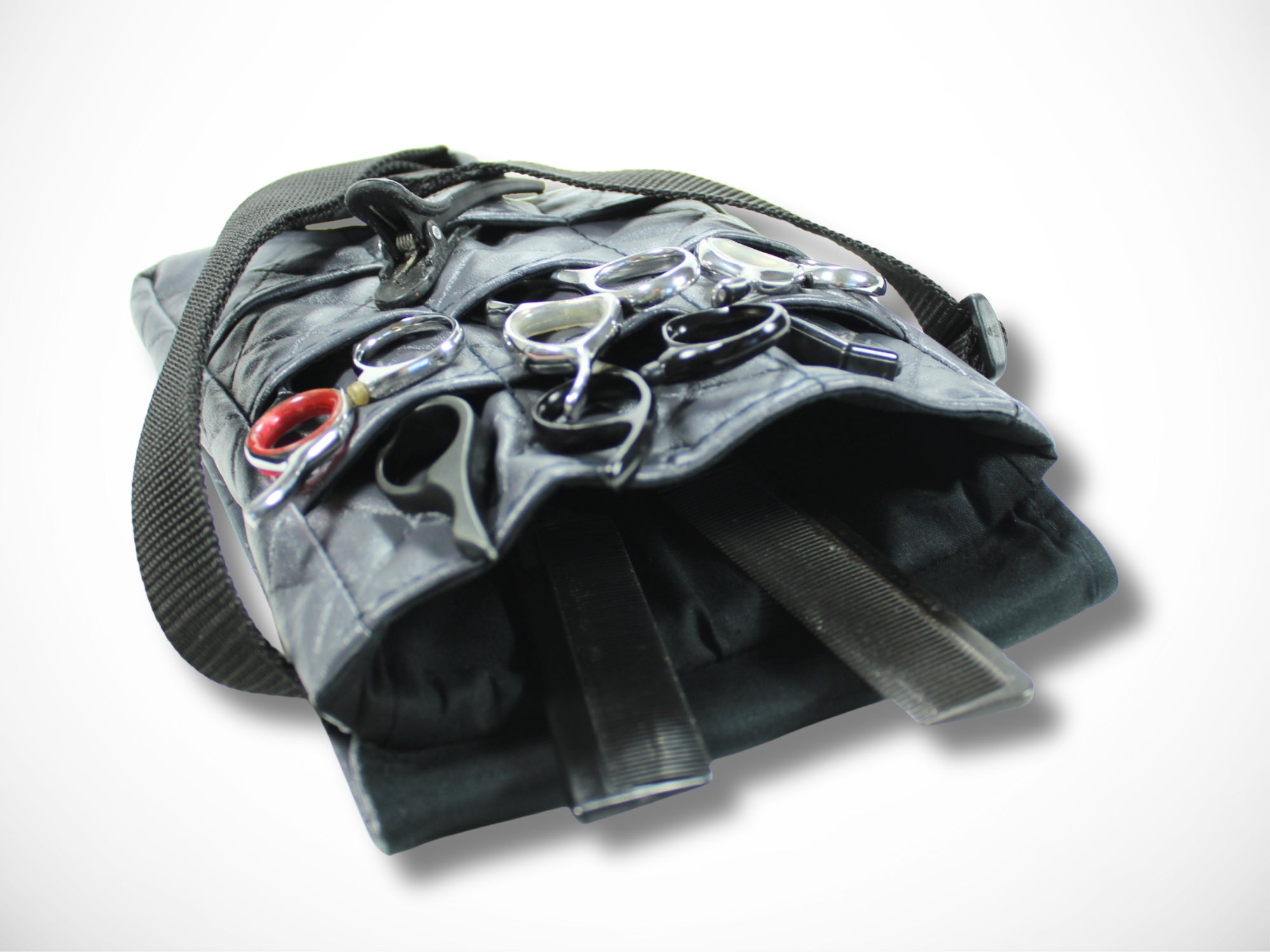 Graue Friseur Werkzeugtasche aus gesteppten Kunstleder für Friseurscheren Friseurgürtel im Friseursalon